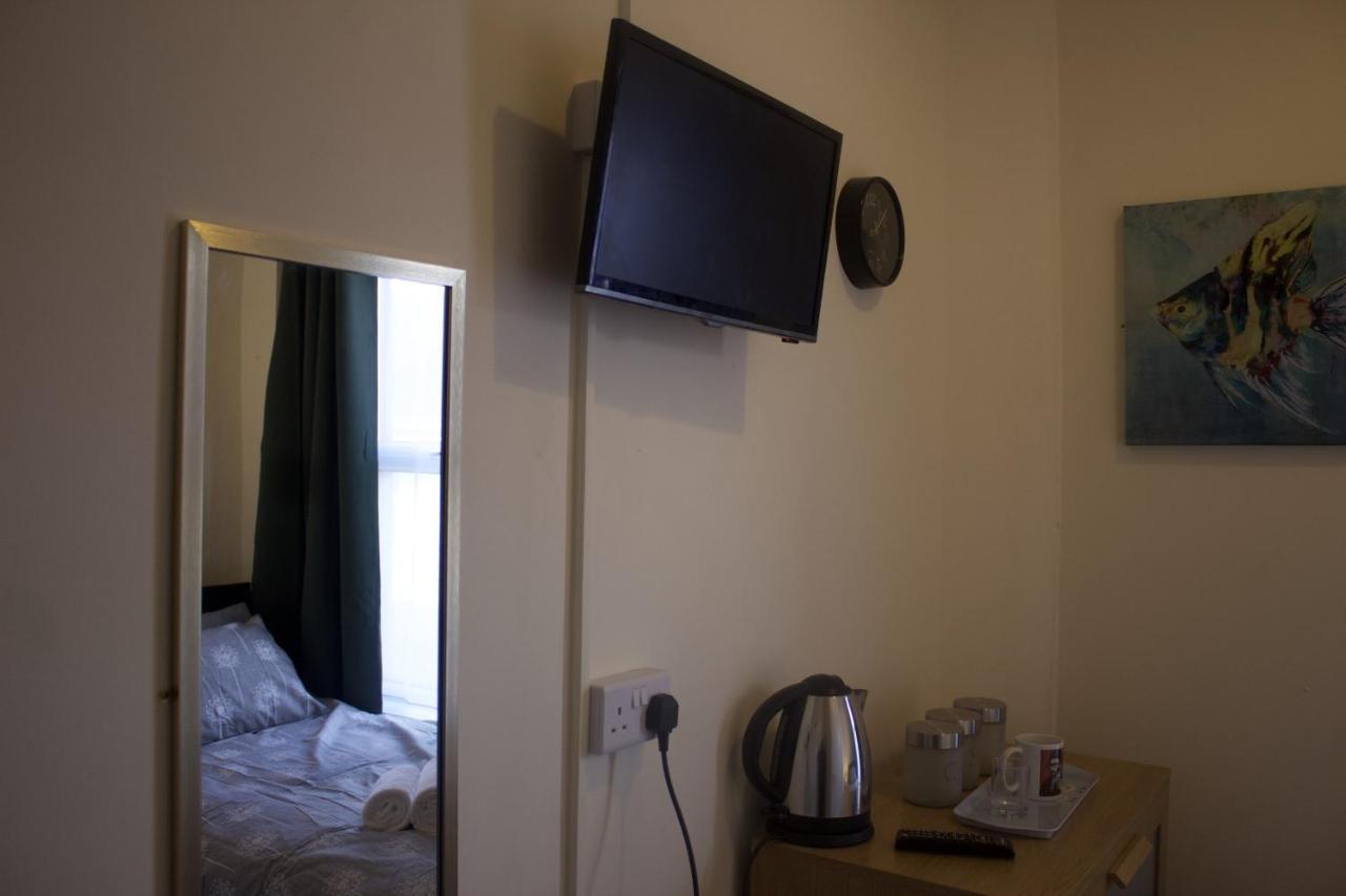 Elm Tree Guest House เวสตัน-ซูเปอร์-แมร์ ภายนอก รูปภาพ