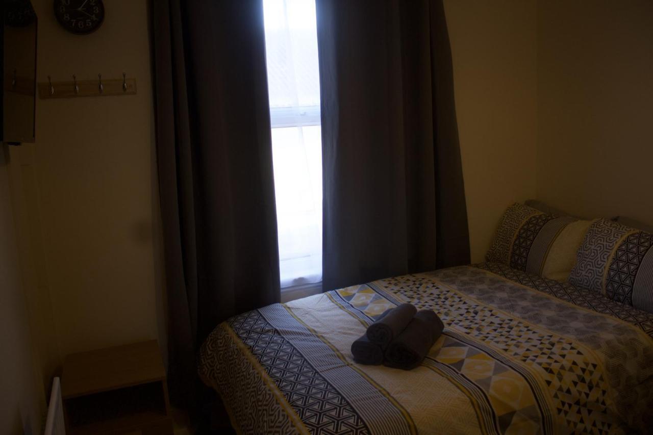 Elm Tree Guest House เวสตัน-ซูเปอร์-แมร์ ภายนอก รูปภาพ