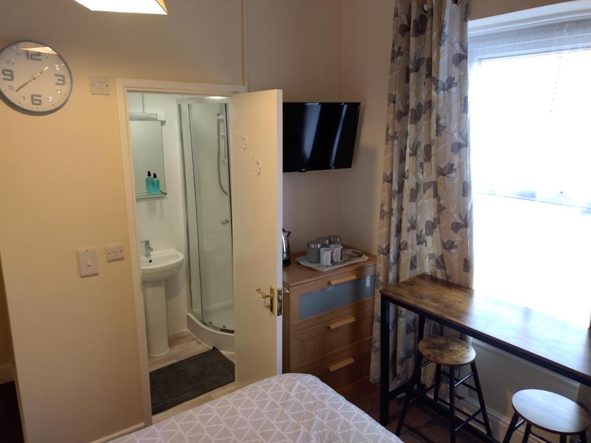 Elm Tree Guest House เวสตัน-ซูเปอร์-แมร์ ภายนอก รูปภาพ