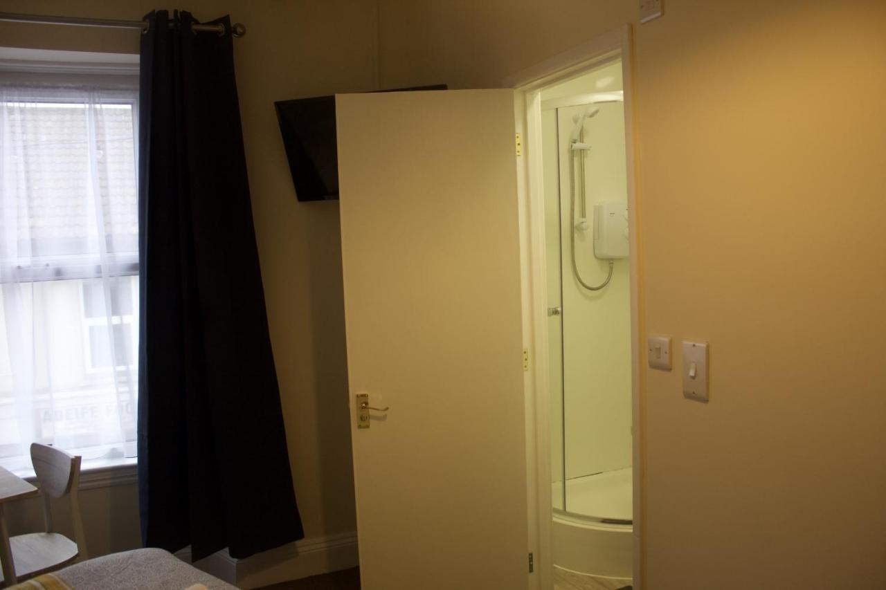 Elm Tree Guest House เวสตัน-ซูเปอร์-แมร์ ภายนอก รูปภาพ